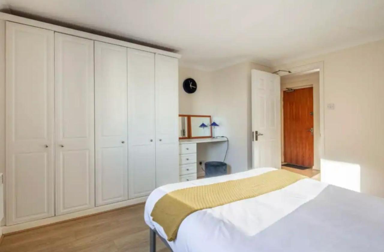 1 Bedroom Flat With Free Parking 伦敦 外观 照片