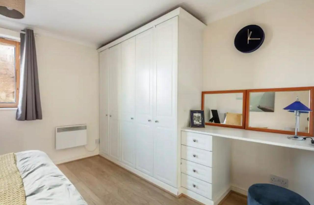 1 Bedroom Flat With Free Parking 伦敦 外观 照片