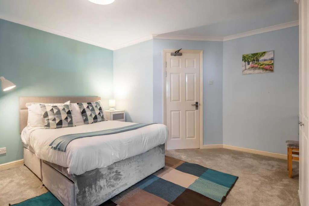 1 Bedroom Flat With Free Parking 伦敦 外观 照片