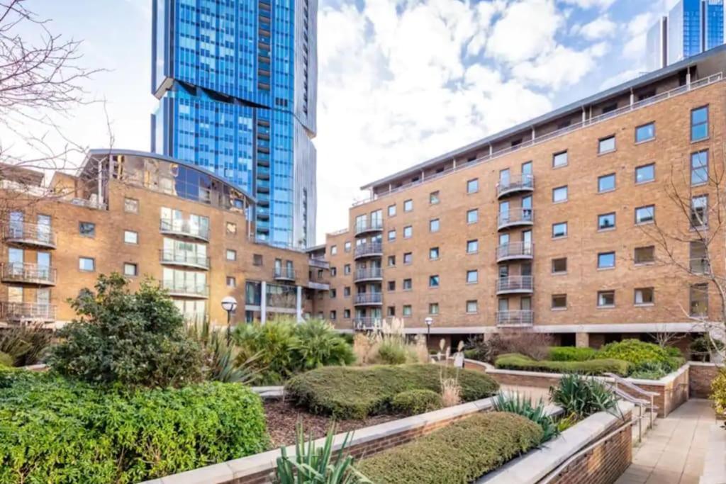 1 Bedroom Flat With Free Parking 伦敦 外观 照片