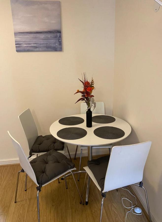 1 Bedroom Flat With Free Parking 伦敦 外观 照片